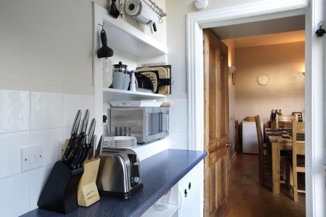 Central And Spacious 2 Bedroom Flat With Garden Edinburgh Dış mekan fotoğraf