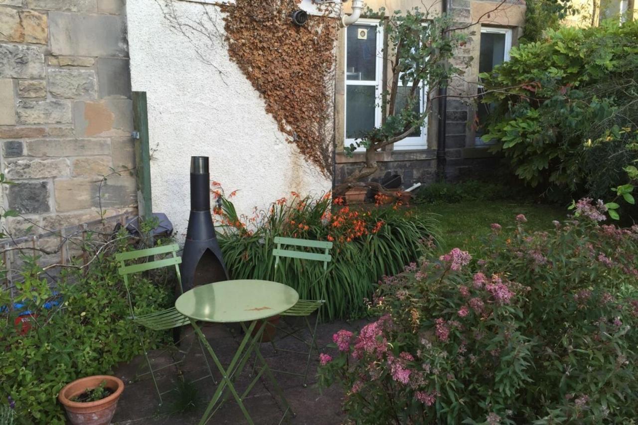 Central And Spacious 2 Bedroom Flat With Garden Edinburgh Dış mekan fotoğraf
