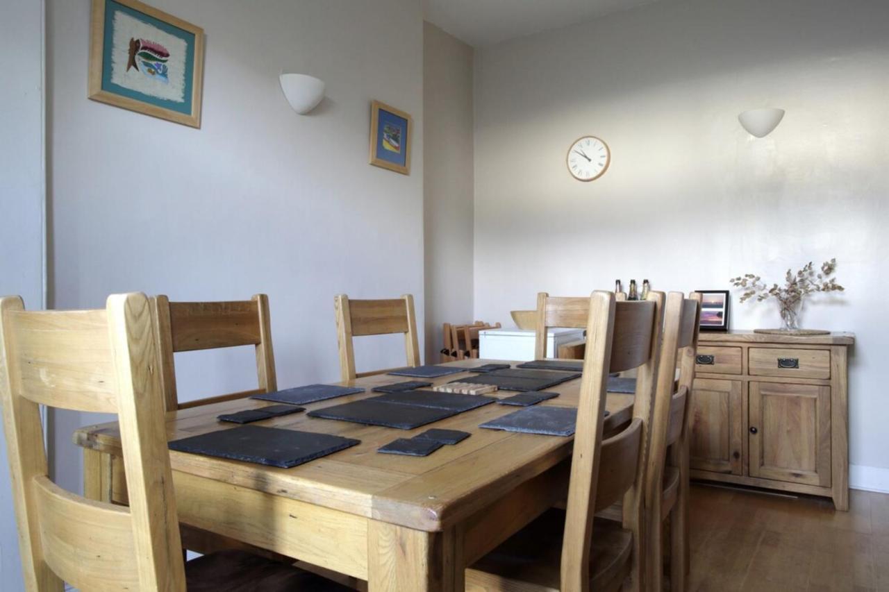 Central And Spacious 2 Bedroom Flat With Garden Edinburgh Dış mekan fotoğraf