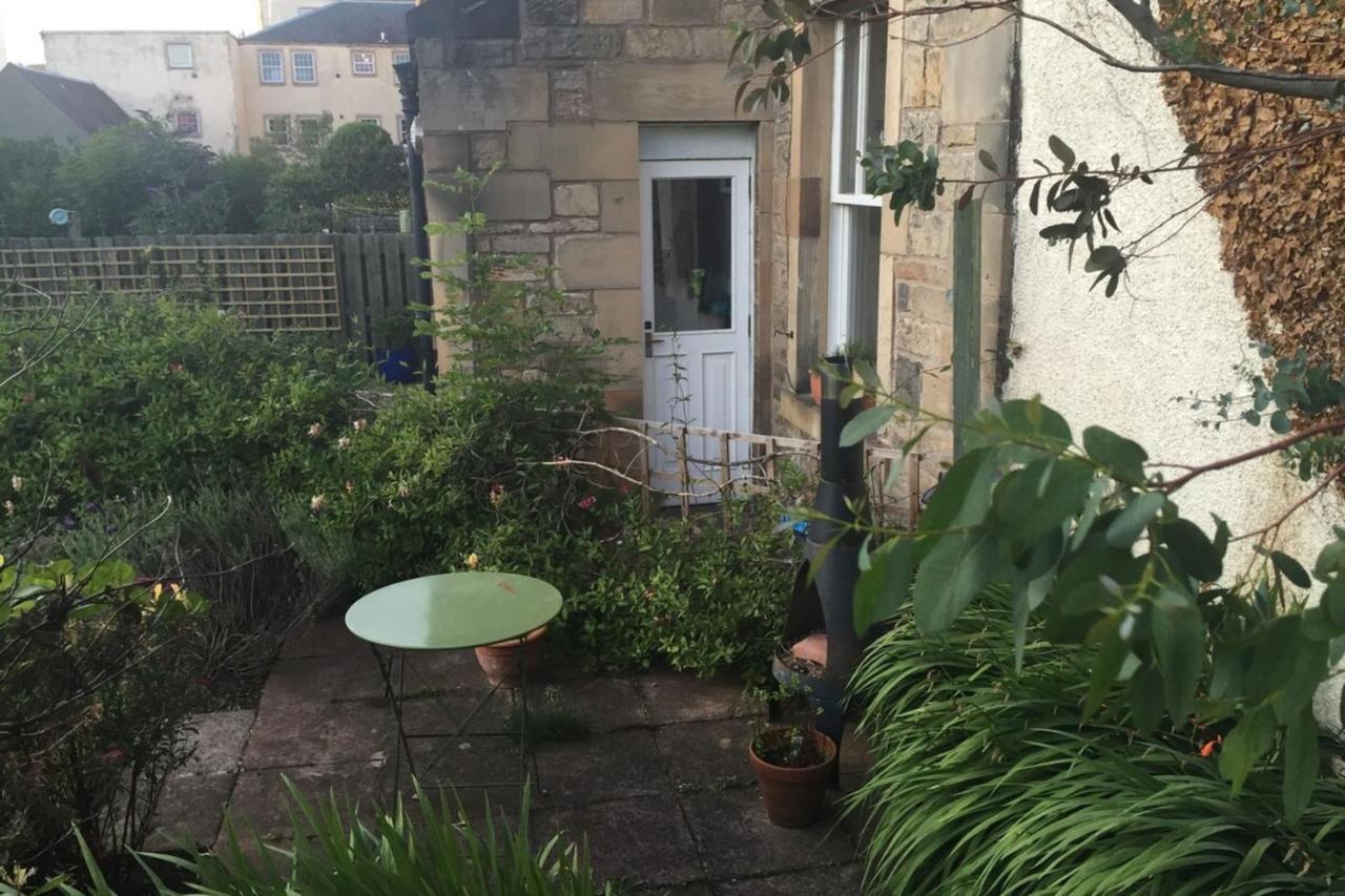 Central And Spacious 2 Bedroom Flat With Garden Edinburgh Dış mekan fotoğraf
